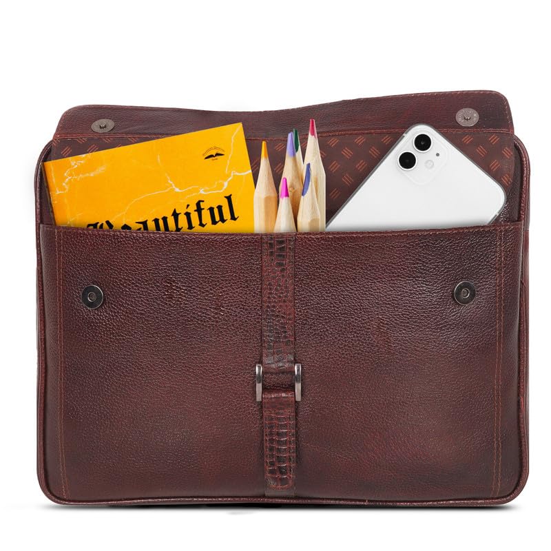 Sophisticated Leather Laptop Messenger Bag™